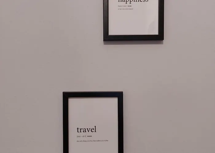 Ai Piedi Del Colle *