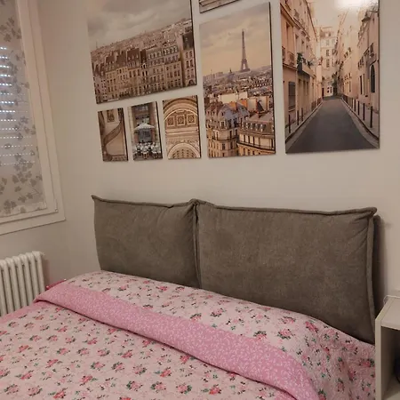 Ai Piedi Del Colle Apartment