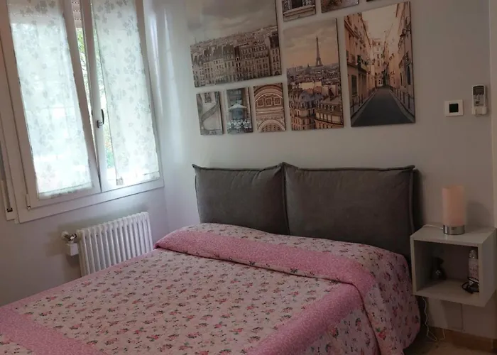 Ai Piedi Del Colle דירה